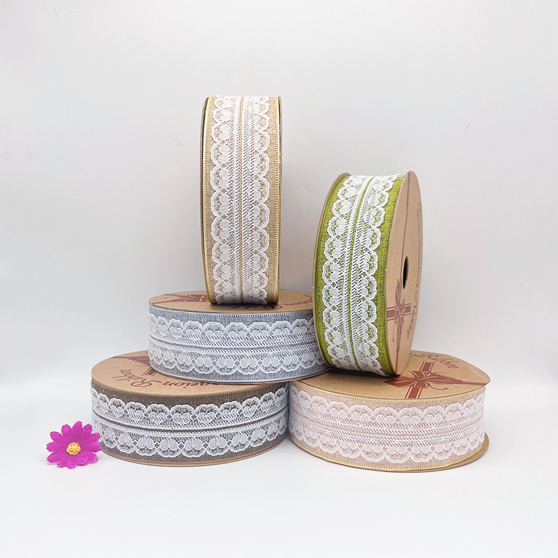 3.8cm fine linen ribbon with white lace